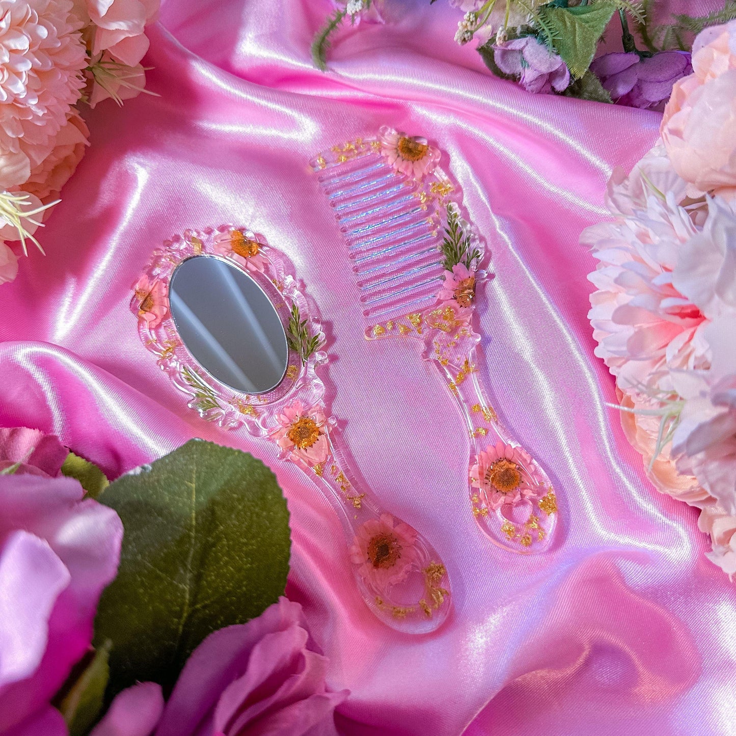 Handmade Resin Floral Hair Comb & Matching Mirror Set