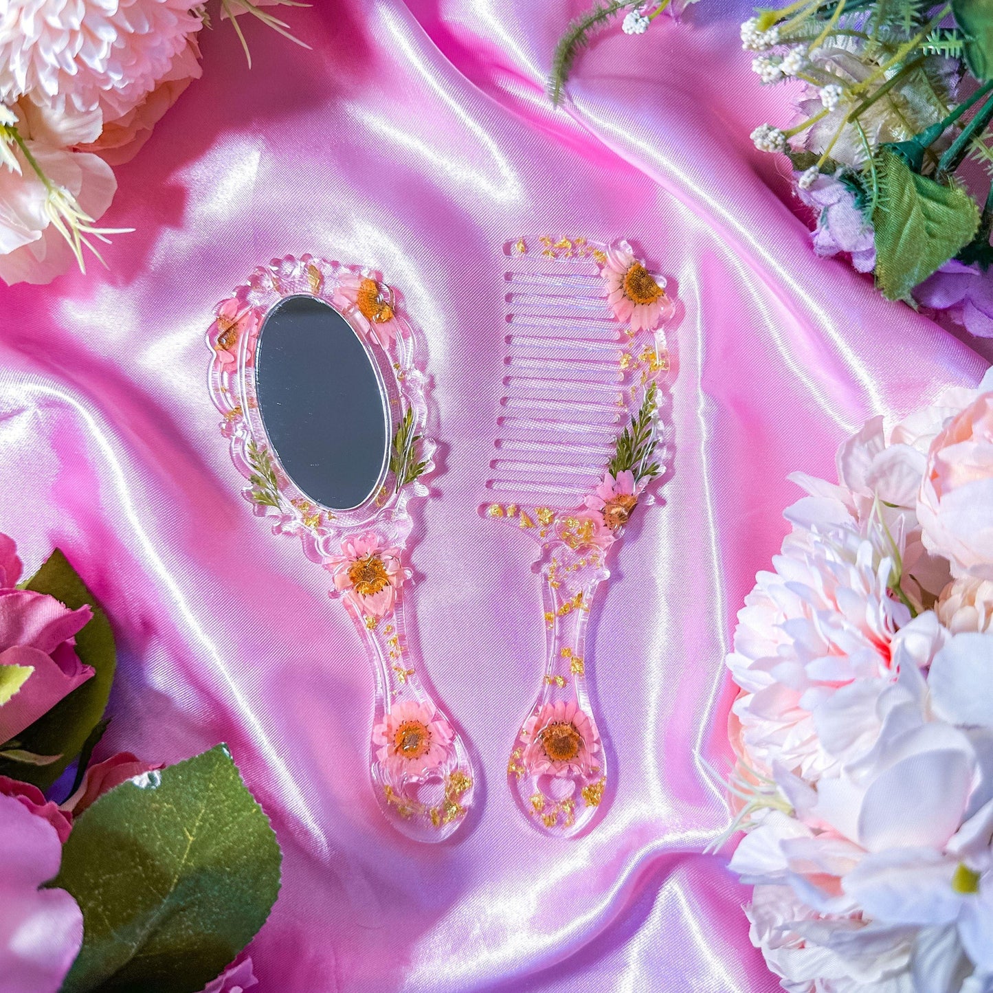 Handmade Resin Floral Hair Comb & Matching Mirror Set